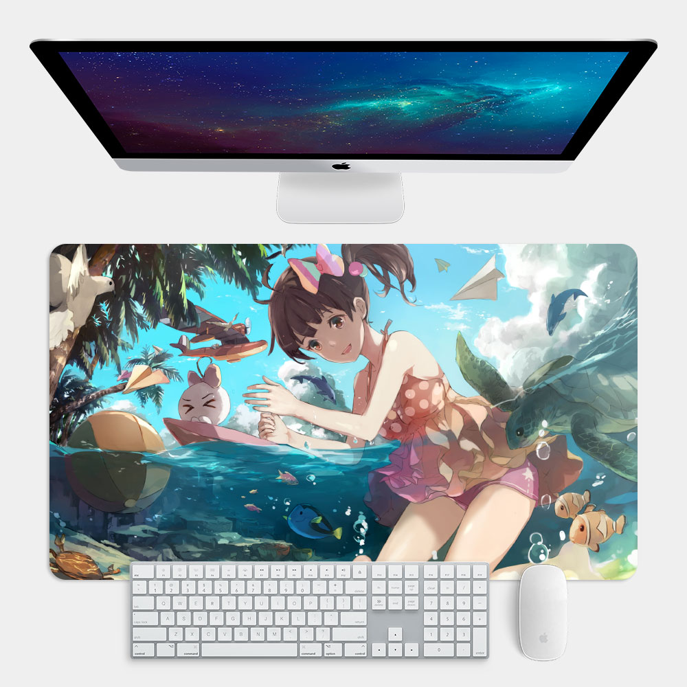 夏日泳裝少女
