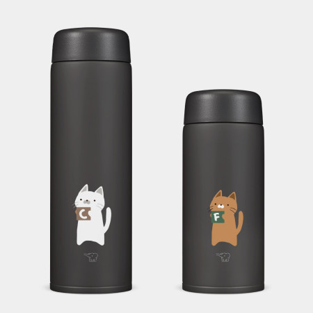 舉牌貓咪 (可客製化英文字母、數字) 舉牌貓咪 (可客製化英文字母、數字)